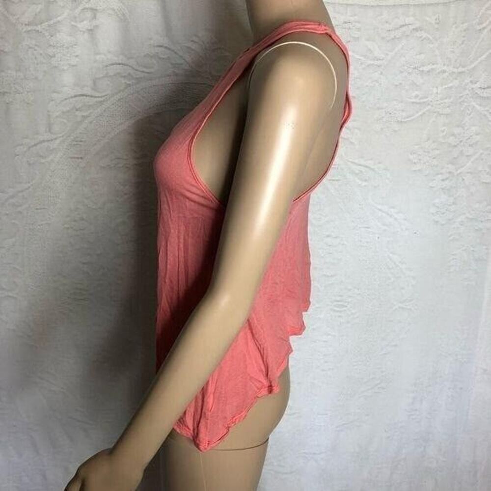 Pink Cropped Racerback Tank Top - Picture 2 of 6